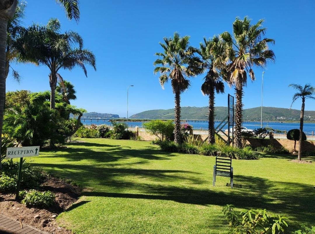 Lagoon Breeze Guest House Knysna Buitenkant foto